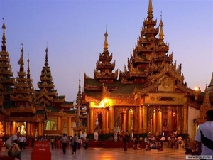 Birma 09     Shwedagon_pagoda-Rangoon (Small)