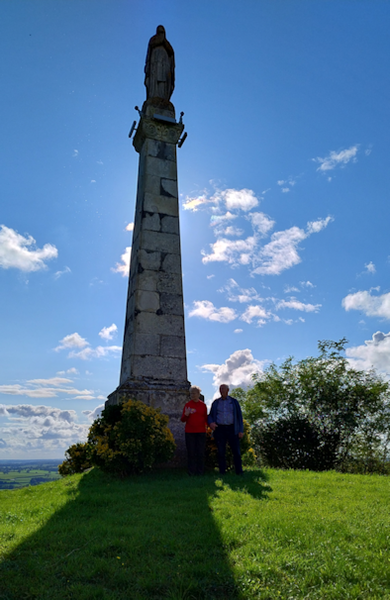 madona maria boven op de bergxxx