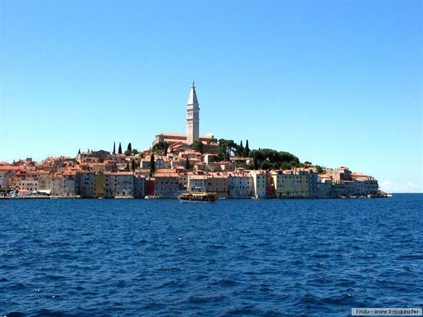 Bosnië 75    Rovinj (Small)