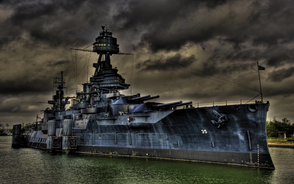 547742-battleship-wallpaper-2560x1600-for-phones