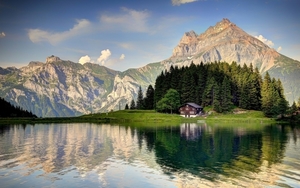 Switzerland-Lake-Alps-Wallpaper