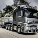 664xauto-para-sopir-bisa-tidur-saat-mengendarai-truk-mercedes-ben