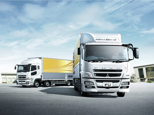 Mitsubishi-Fuso-Truck-Wallpapers