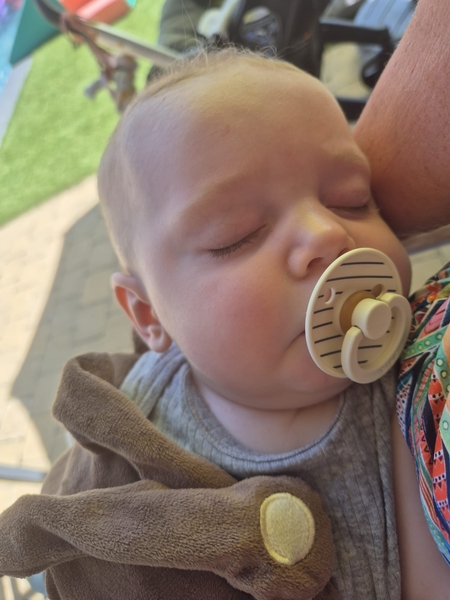 d825dd92-5ddc-41ba-80c2-6ddc44cb74c5