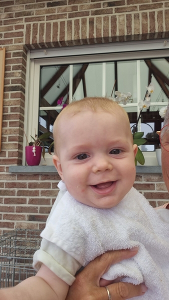 6de9efd2-cee7-4094-b9d4-ecda9c5e23c4