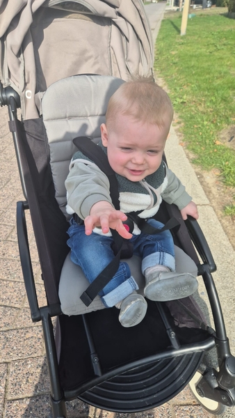 c4becf27-5e97-4123-a5b4-7cf7de460ea5