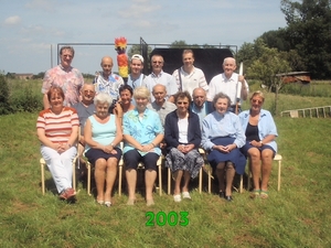 V Groepsfoto2003