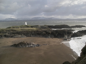 2A Ynys_Llanddwyn_old_light.pg