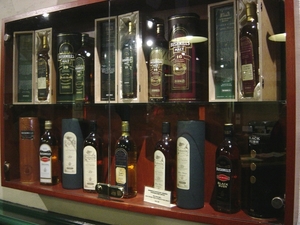 5A  Antrim Bushmills_whiskey_range