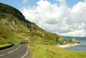 5B The_coast_road_near_Glenarm_