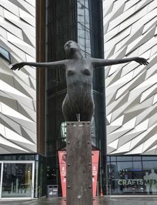 6B Belfast Titanica _Rowan Gillespie