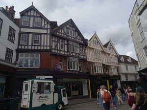 8B Canterbury _DSC00422