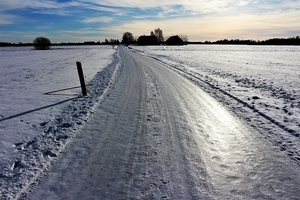 road-3182030_960_720