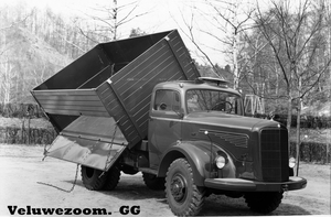 MERCEDES-BENZ-LAS315.