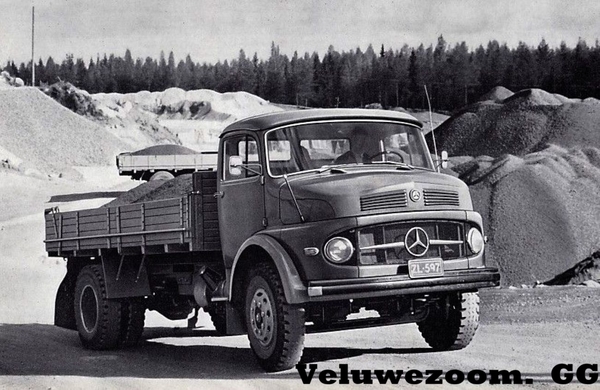 MERCEDES-BENZ-LK327.