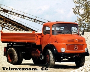 MERCEDES-BENZ-LK1313.
