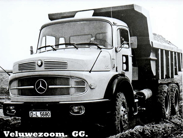 MERCEDES-BENZ-LAK2624.
