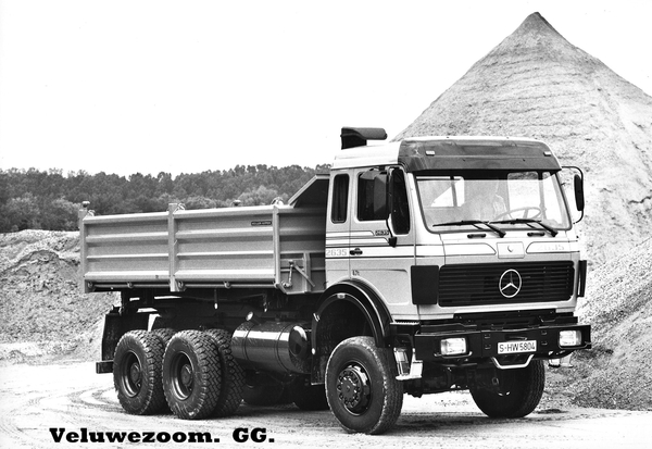 MERCEDES-BENZ-2635AK.