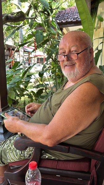 39E0B77F-75AE-411E-9448-3C729F9F0B05