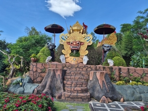8142C8B8-7753-41EE-B957-ACEA312E255E