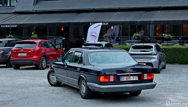 IMG_3750_2025-05-18-zo_Klokken-rit_08u24_Machtige-Mercedes-420-se
