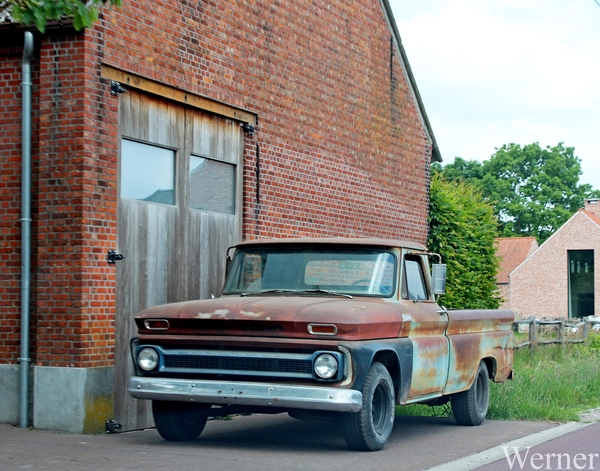 IMG_3921_2025-05-18-zo_Klokken-rit_vvk-apen_RiT2_oldtimer_Chevrol