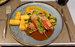 IMG_4426-12d_2025-10-18-za_vvk-Beringen_Moezel-filmavond_Thijs@Ge