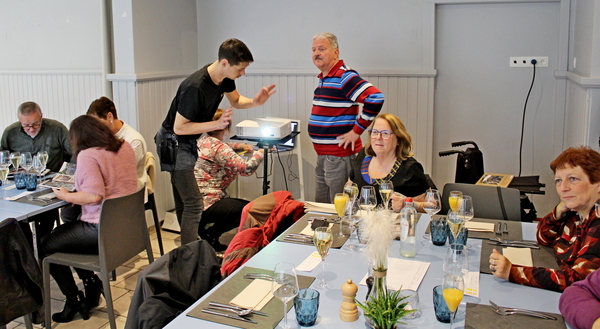 IMG_4406-12d_2025-10-18-za_vvk-Beringen_Moezel-filmavond_Thijs@Ge