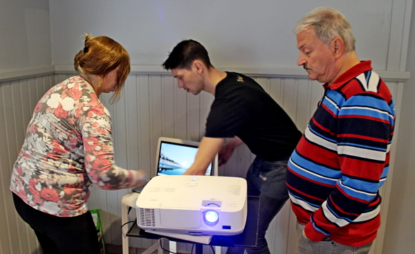 IMG_4402-12d_2025-10-18-za_vvk-Beringen_Moezel-filmavond_Thijs@Ge