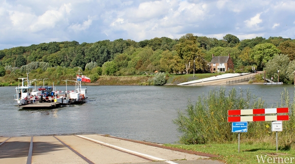 IMG_3029-12d_RAMc_Weekend-Giethoorn_2025-09-12-vr_onderweg_Bootje
