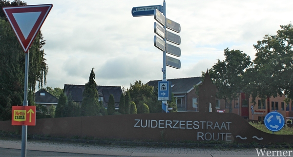 IMG_3085-12d_RAMc_Weekend-Giethoorn_2025-09-13-za_onderweg_Corten