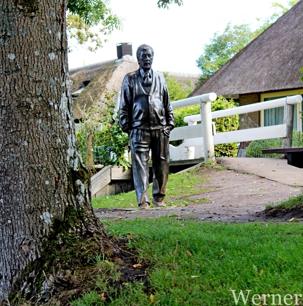 IMG_3123-12d_RAMc_Weekend-Giethoorn_2025-09-13-za_tussenstop_Giet