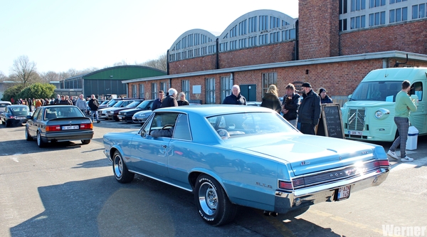 IMG_2577_2025-03-16_Winter-On-Wheels_19-QQQ-Pontiac-GTO_blauw_O-A