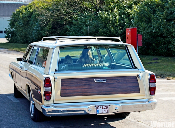IMG_2590_2025-03-16_Winter-On-Wheels_1968-Ford-LTD1-330-Country S