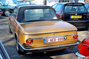 IMG_2614_2025-03-16_Winter-On-Wheels_BMW-2002-bijna-cabrio_goud_O