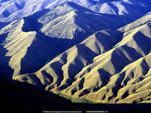 national-geographic-plaatsen-over-hele-wereld-nat-geo-bergen-acht