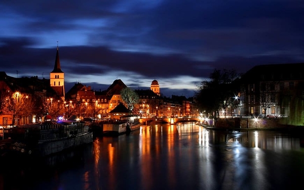 la-voie-maltee-quebec-canada-nacht-achtergrond