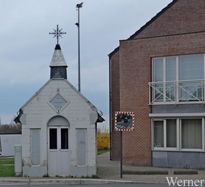 IMG_2834_2025-03-30_vvk-Aarschot_Hageland5_Heilig-huisje_1919_kap