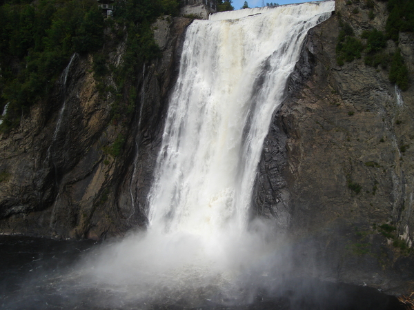 121 Montmorency waterval