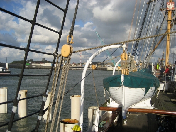 27-tussen palen yachtclub