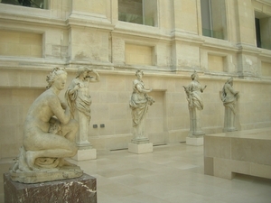 cour marly 2