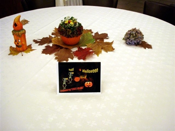 V 1 V Halloween 2008 00010