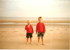 20 Wouter and Stijn at the sea