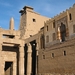 2a Luxor_tempel_ Een moskee is bovenop de veel oudere antieke Lux