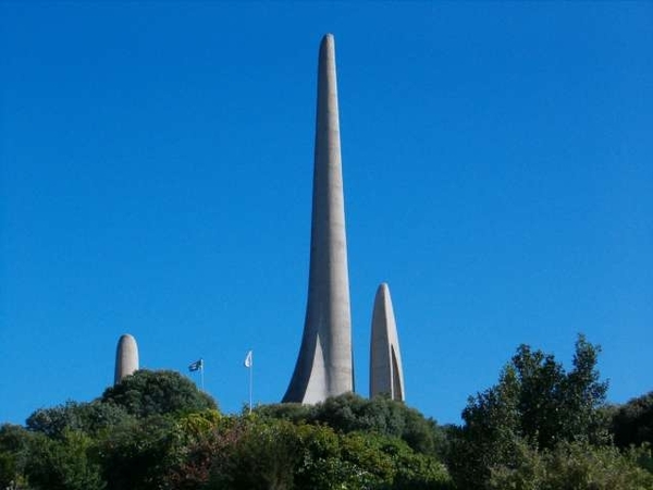 8b Kaapstad _omg_Paarl_Taalmonument 2