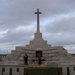 Het Cross of Sacrifice is gebouwd over een Duitse bunker. Nick st