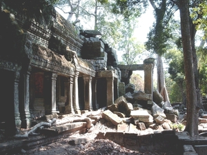 3TP SIMG1190 zijkant site Ta Phrom