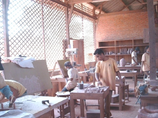 4SR SIMG1268 atelier ambachtschool Siem Reap