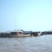 5TS SIMG1235 drijvende huisjes vissers Tonlé sap meer