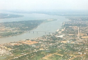 6PP Tonle Sap drijvend dorp bij de mekong luchtbeeld